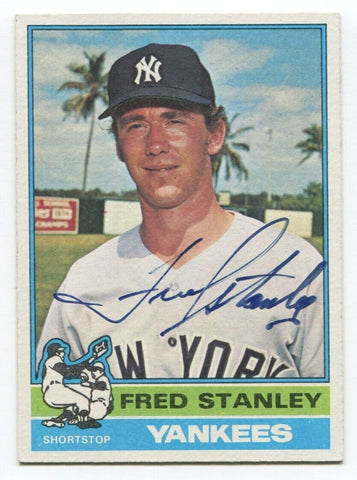 1976 Topps Fred Stanley Signed Card Baseball Autographed #429