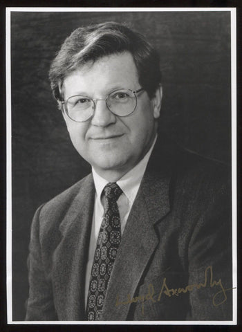 Lloyd Axworthy Signed 5 x 7 Inch Photo Vintage Autograph Canada Politician 