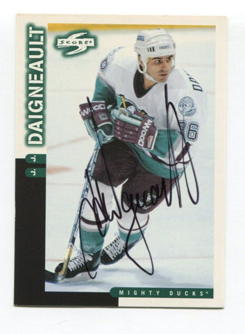 1997 Score J.J. Daigneault Signed Card Hockey Autograph NHL AUTO #254