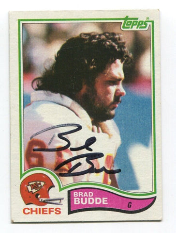 1982 Topps Brad Budde Signed Card NFL Football Autographed AUTO #111